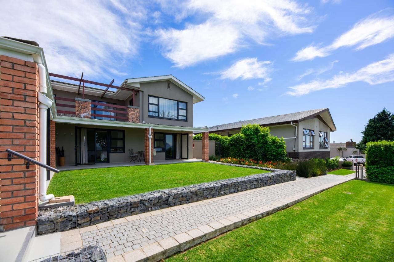 Four Palms Accommodation Durbanville Extérieur photo