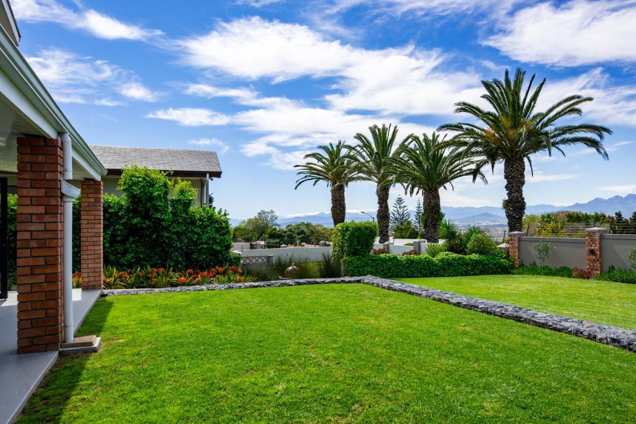 Four Palms Accommodation Durbanville Extérieur photo