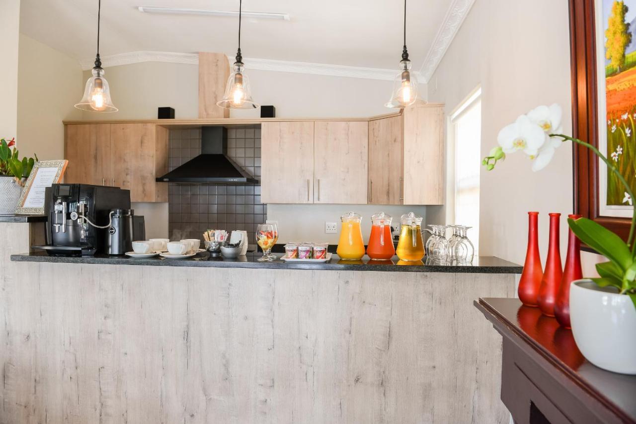 Four Palms Accommodation Durbanville Extérieur photo