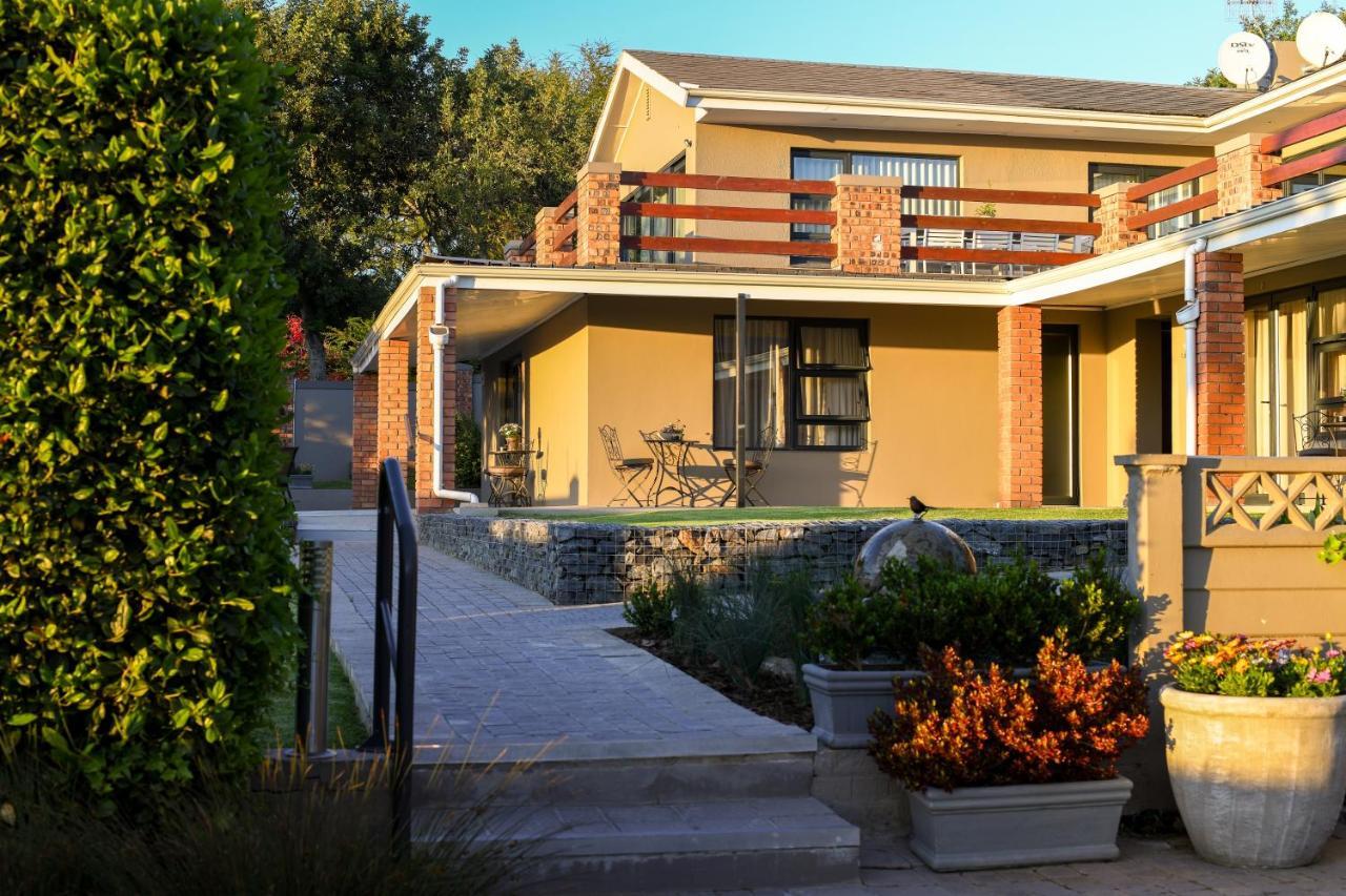 Four Palms Accommodation Durbanville Extérieur photo