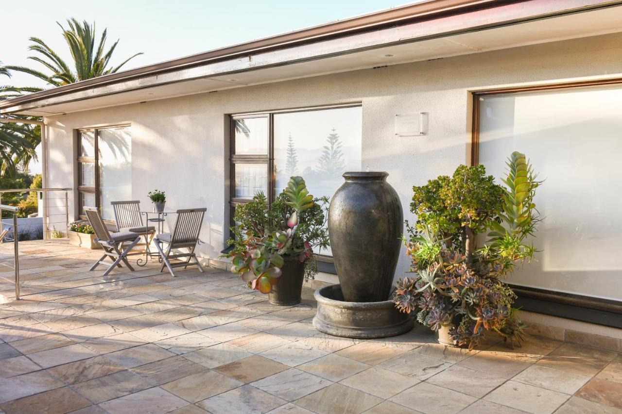 Four Palms Accommodation Durbanville Extérieur photo
