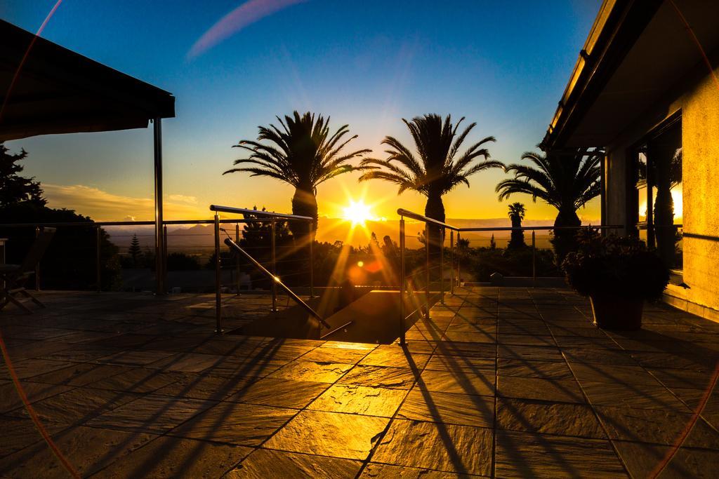 Four Palms Accommodation Durbanville Extérieur photo